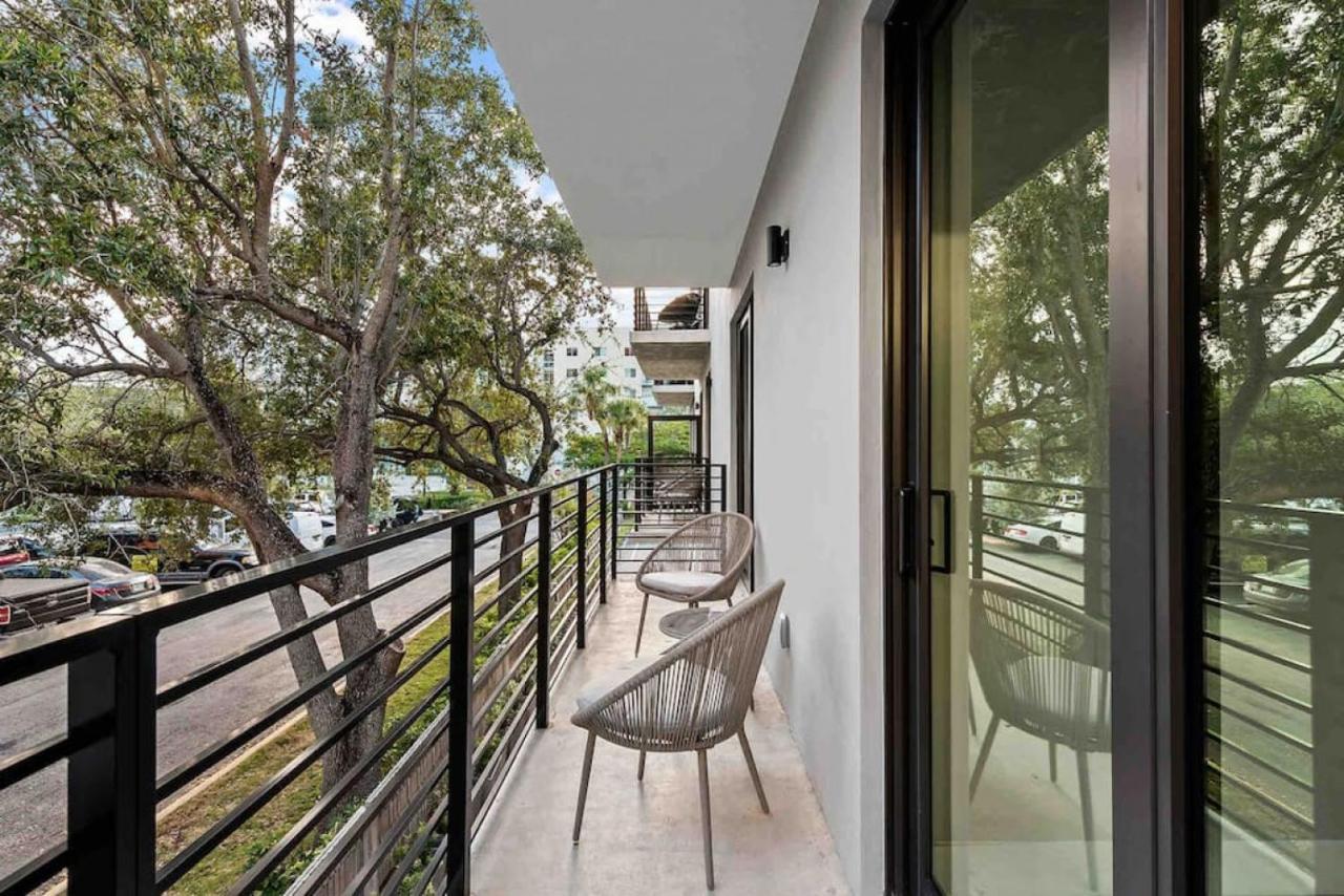 Pretty Rola 204 Upscale Spacious 1B1B Apt W King Bed At Downtown Ft Lauderdale Форт-Лодердейл Экстерьер фото