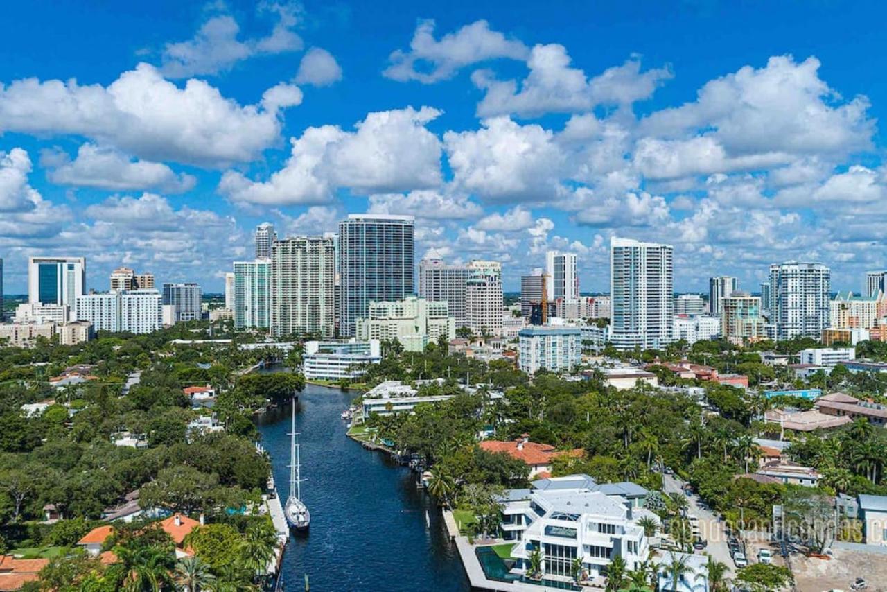 Pretty Rola 204 Upscale Spacious 1B1B Apt W King Bed At Downtown Ft Lauderdale Форт-Лодердейл Экстерьер фото